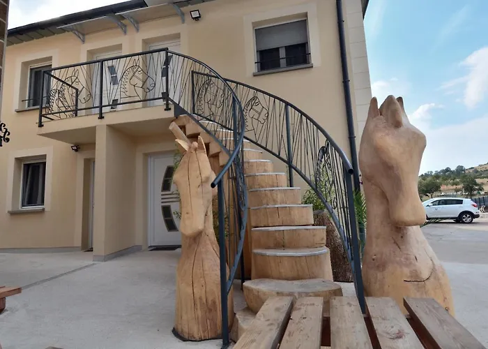 Equi-lodges Couette-café 3*